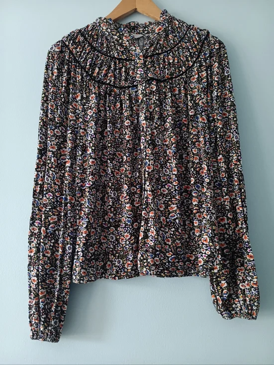 Boden Floral Ruched Yoke Blouse US 6 Jersey Button Front Long Sleeve Top - Picture 2 of 7